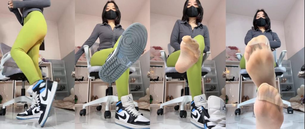 朱砂痣 - 健身臭棉袜红绿灯 | 第一视角