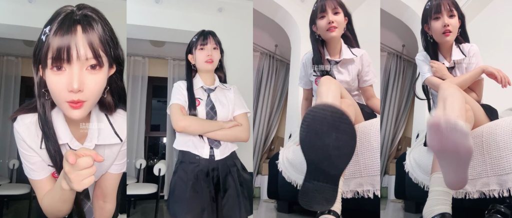 反差猫 - 学生调老师灯 白袜 | 脚奴调教