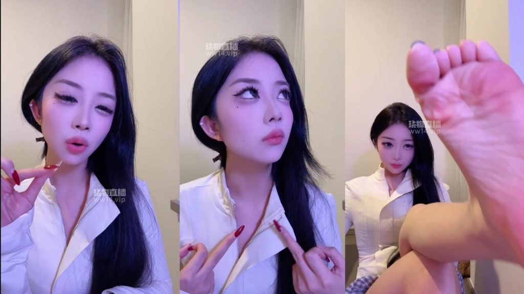 冰月 - 爬进来榨精 | 第一视角