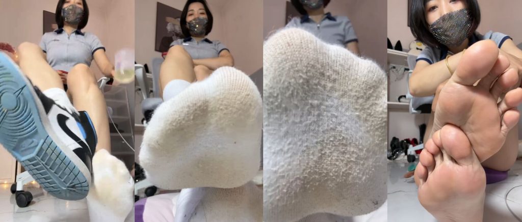 朱砂痣 - 假期无敌巨臭棉袜 | 脚奴调教