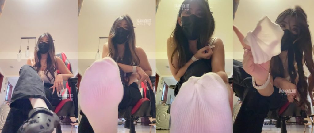 榕s - 白袜子下的洗礼 | 脚奴调教